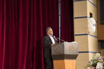 همایش دانشجویان جدیدالورود